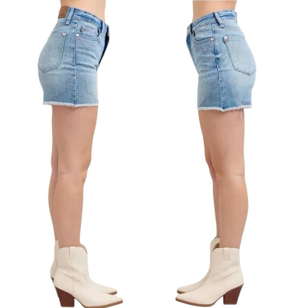 Judy Blue High Rise Cut Off Shorts Western Embroidery Detail Stretch Denim NWT - Picture 6 of 12